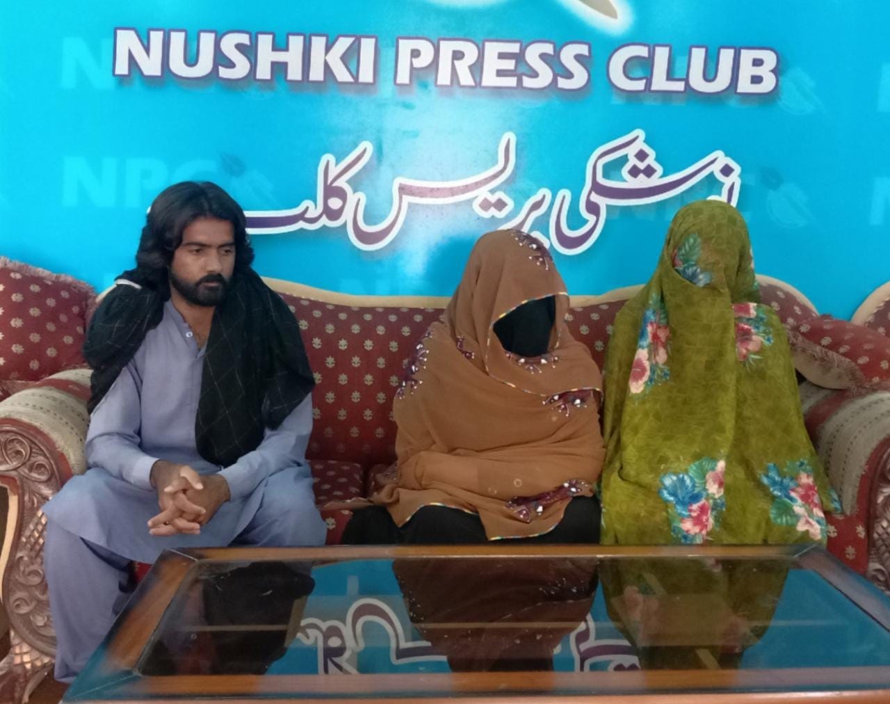 نوشکی کی رحیمیہ بلوچ  اور ریحانہ بلوچ نے حکومت بلوچستان سے تحفظ کی اپیل کردی