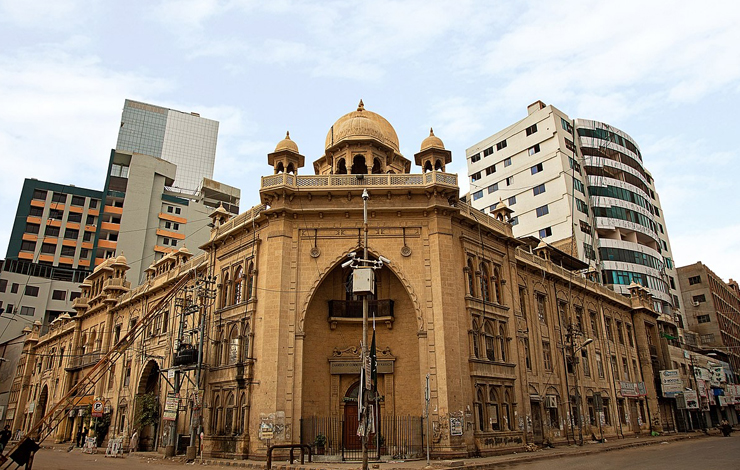 قومی اسمبلی کی اسٹینڈنگ کمیٹی برائے فنانس کےارکان نے  کراچی چیمبر آف کامرس کا دورہ کیا۔