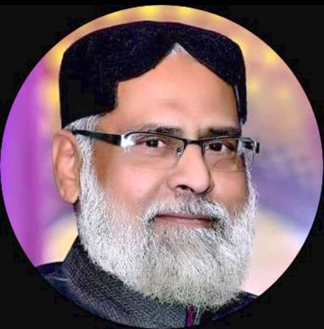 بزم غوثیہ انٹرنیشنل کے روح رواں محبوب قادری کو آہوں اور سسکیوں میں سپرد خاک کردیا گیا