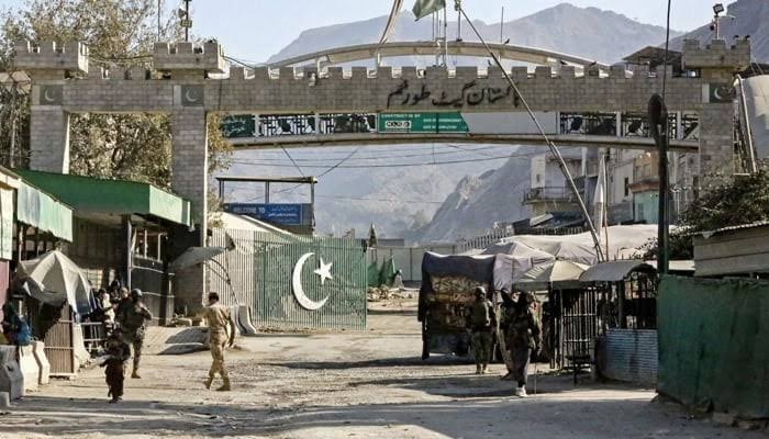  پاک افغان سرحدی علاقے سے گرفتار کابل حملے میں ملوث دہشت گرد شریف اللہ بین الاقوامی دہشتگردحملوں میں ملوث تھا