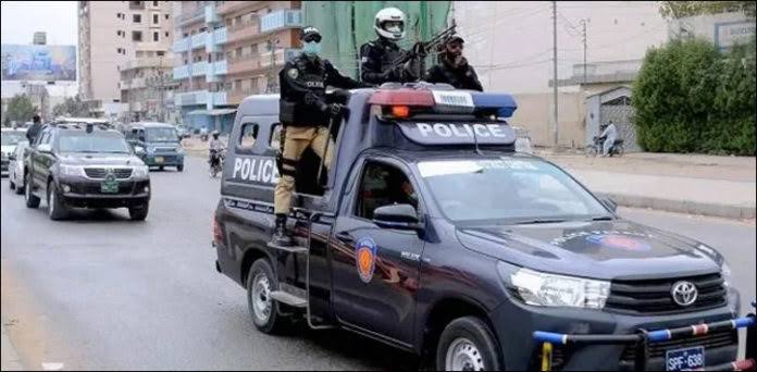   کراچی میں پولیس نے اسٹریٹ کرائم اور دیگر جرائم میں ملوث  پانچ ملزموں کو گرفتار کرلیا