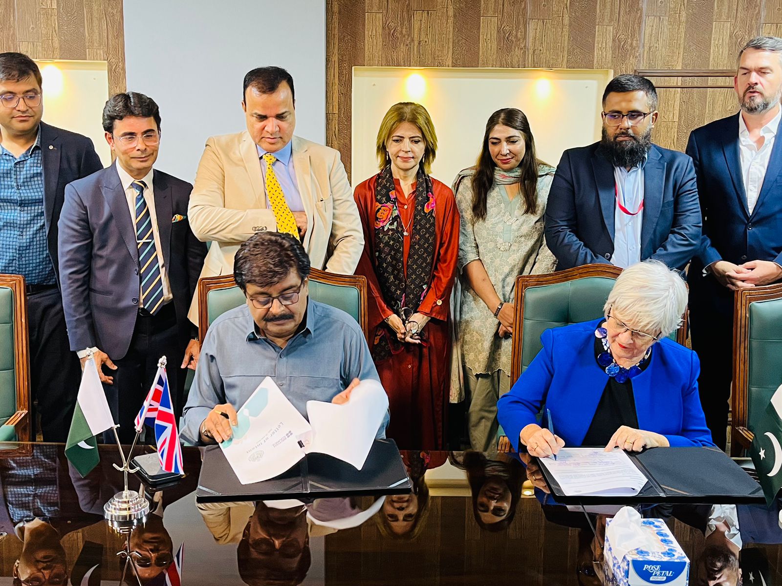 سندھ حکومت اور برٹش کونسل کے درمیان 30 ہزار اساتذہ کی تربیت کے لیے مفاہمتی یادداشت پر دستخط*