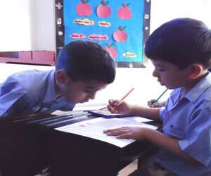 کراچی میں تعلیمی ادارے کھلنے کا آخری مرحلہ  مکمل