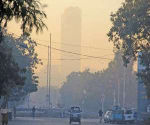 کراچی  میں برکھا رت سے موسم حسین ہوگیا۔۔