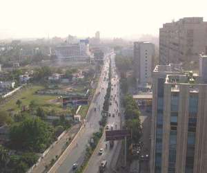 کراچی میں  یوم آزادی پر  دستی بم حملہ کرکے دہشت پھیلانے کا واقعہ