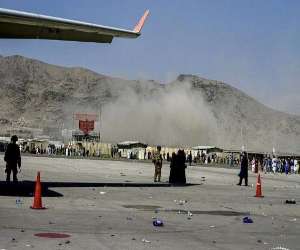 افغانستا ن کے دارالحکومت کابل میں ایئر پورٹ پر دھماکا 11 سےزائد افراد ہلاک ، متعدد زخمی 