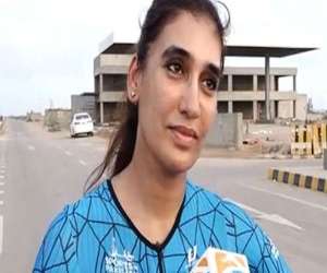 بیلجیم میں  آئندہ  ماہ ہونے والی  عالمی روڈ سائیکلنگ چمپئن شپ کیلئے پاکستان کی چار رکنی ٹیم میں اسما جان بھی منتخب ہوئی ہیں۔
