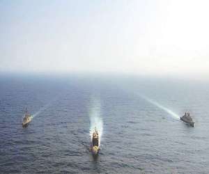 امریکی بحری جہاز  نے  پاکستانی اور جرمن بحری جہازوں کے ہمراہ  بحیرہ عرب میں مشق  میں حصہ لیا۔
