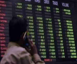 اسٹاک مارکیٹ کے ہینڈریڈ انڈیکس میں چھ سو  پینتیس پوائنٹس کی کمی