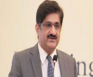 وزیراعلیٰ سندھ مراد علی شاہ نے کامن ویلتھ گیمز کوئنز بیٹن کی پاکستان  آمد کے پروگرام میں شرکت کی۔
