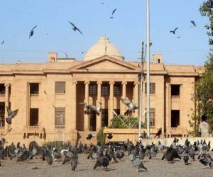 سندھ حکومت کا میڈیکل کالجز میں داخلے کے لئے پچاس فیصد نمبرز لینے والوں کو اہل قرار دینے کا فیصلہ کالعدم قرار دے دیا گیا۔