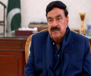 عمران خان ان سے آخری اوور اور بال تک کھیلے گا، شیخ رشید