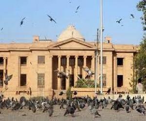  سندھ ہائی کور ٹ کا کراچی اسکیم تینتیس میں ہاوسنگ سوسائٹی پر تمام تجاوزات ختم کرانے کا حکم۔  