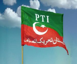 تحریک انصاف کا سندھ میں بلدیاتی انتخابات میں پیپلز پارٹی کو  ٹف ٹائم دینے کا فیصلہ