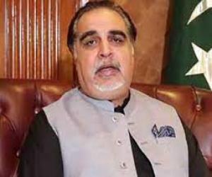 سابق  گورنر سندھ  اور پی ٹی آئی رہنما  عمران اسماعیل   نے  سابقہ اتحادی جماعت ایم کیوایم  کو بڑی پیش۔