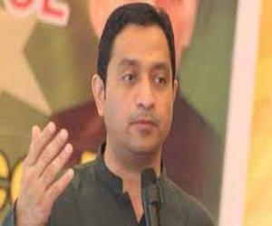 رہنما پی ٹی آئی  خرم شیر زمان نے دعوی کیا ہے  بلدیاتی انتخابات میں کراچی سے بڑی تعداد میں سیٹیں  جیتیں گے۔
