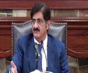 وزیراعلی سندھ کی کراچی میں جمع بارش کے پانی کی  نکاسی کی ہدایت۔