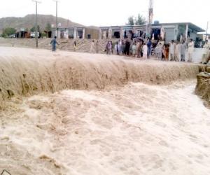 بلوچستان میں بارشوں سے بڑے پیمانے پر جانی و مالی نقصانات کا سلسلہ جاری ہے صوبے میں مزید 6 افراد  لقمہ اجل بن گئے