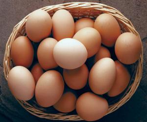 سندھ بھرمیں سیلابی صورتحال کےساتھ روڈانفرااسٹرکچرکو بھی نقصان پہنچا ہے۔