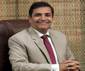 کراچی کے نئے ایڈمنسٹریٹر کے نام کی آج حتمی منظوری کا امکان۔ ذرائع کےمطابق ڈاکٹر سیف الرحمن کا انتخاب ہوسکتا ہے۔