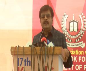 وزیر تعلیم و ثقافت سردار شاہ نے سترہویں بین الاقوامی کتب میلے کا افتتاح کردیا۔ 