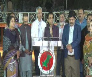 نشترپارک کے خواتین کنونشن  میں ماوں  بہنوں نے فیصلہ کرنا ہے،،، کمزوروں کو حقوق ملنے تک ملک ترقی نہیں کرسکتا