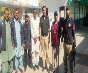 کراچی میں شہری کو اغواء کر کے تاوان وصول کرتے ہوئے گرفتار ہونے والے پولیس افسر نے تفتیش میں اہم حقائق سے پردہ اٹھادیا۔