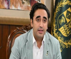 چیئرمین پیپلز پارٹی بلاول بھٹو  کا کہنا ہے سلیکٹڈ وزیراعظم کو آئینی طریقے سےگھر بھیجا۔ 