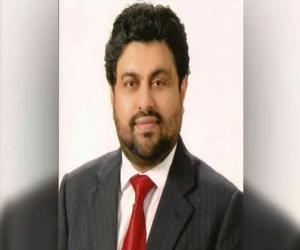 سندھ اسمبلی میں اپوزیشن لیڈر کی تبدیلی کے معاملے پر ایم کیو ایم کی قیادت جی ڈی اے رہنماؤں کو منانے میں کامیاب ہو گئی ۔ 