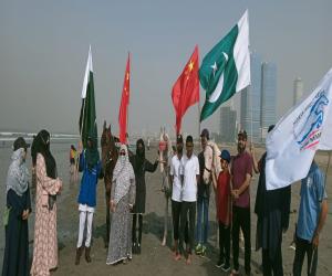چین کے قومی دن کے موقع پر کراچی کے گھڑ سواری سکھانے والے کلب کا خراج تحسین   