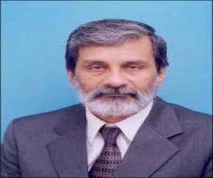 ڈاکٹر سعد نیاز  آئین و قانون کی پامالی پر بضد ہیں اور اپنی ناکامی پرجھنجھلاہٹ کا شکار ہیں
