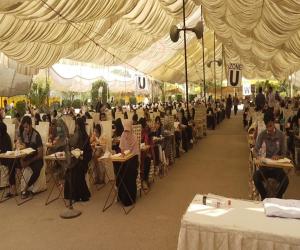  کراچی سمیت سندھ بھر کے 41 ہزار طلبہ کے لیے ایم ڈی کیٹ 2023 کے امتحان کا مختلف سینٹرز پر انعقاد کیا گیا۔