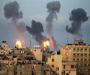  غزہ  پر اسرائیلی بمباری کا 46واں روز، النصائرات کیمپ پر حملہ،  17 فلسطینی شہید