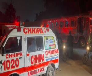  کراچی بلدیہ روبی موڑ کے قریب تیز رفتار واٹر ٹینکر نے موٹر سائیکل سوار کو روند ڈالا