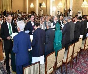 صدر آصف زرداری آج  وفاقی کابینہ  کے اراکین سے حلف لیں گے