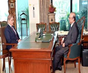 صدرِ مملکت آصف علی زرداری سے وزیر اعظم  شہباز شریف کی ملاقات