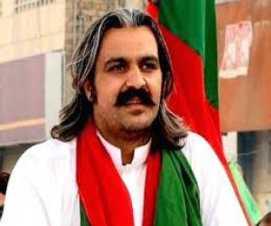 وزیراعلیٰ خیبرپختونخوا علی امین گنڈا پور کی زیر صدارت محکمہ جیل خانہ جات  کا اجلاس 