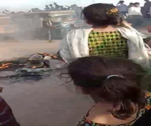   کراچی میں بجلی کی لوڈشیڈنگ سے ستائے شہریوں کا  احتجاج معمول بن گیا