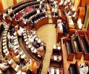    سندھ اسمبلی میں قائمہ کمیٹیوں کا معاملہ رواں ہفتے حل ہونے کا امکان۔
