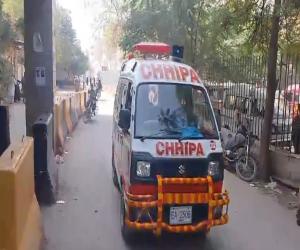   کراچی کے علاقے نیوکراچی سیکٹر فائیو ڈی میں نالےسے خاتون کی لاش ملی