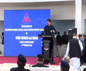  وزیراعلی سندھ مراد علی شاہ کا کہنا ہےکہ تھانہ کلچراورتھانوں کی حالت بہترکی جارہی ہے