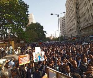  دریائے سندھ پر نئے نہروں کے خلاف کراچی میں وکلا کااحتجاج