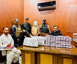 صوبائی وزیر ایکسائز سندھ مکیش کمار چاولہ کی ہدایت پر منشیات فروشوں کے خلاف کاروائیاں جاری