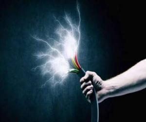  کراچی میں کرنٹ لگنے سے آٹھ سالہ بچی جاں بحق ہوگئی