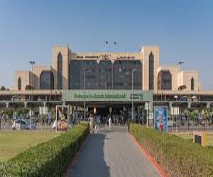  لاہور اور کراچی کی فضائی حدود کو کھول دیا گیا