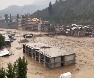 خیبر پختونخوا میں شدید بارشوں سے تباہی، 33 افراد جاں بحق