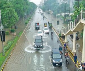 لاہور میں بارش سے بجلی کا نظام متاثر