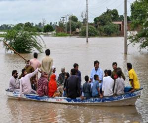 مظفرگڑھ میں دریائے چناب میں انتہائی اونچے درجے کے سیلاب کا الرٹ جاری