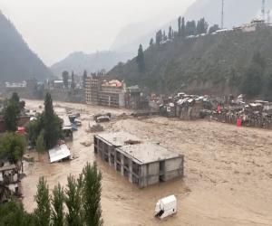 خیبرپختونخوا میں شدید بارشوں اور سیلاب سے تباہی، 411 افراد جاں بحق، 86 پل اور 413 سڑکیں متاثر