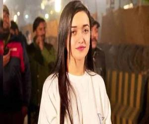 پشاور: صنم جاوید کے مبینہ اغوا کی ایف آئی آر درج، وزیر اعلیٰ نے تحقیقات کا حکم دے دیا